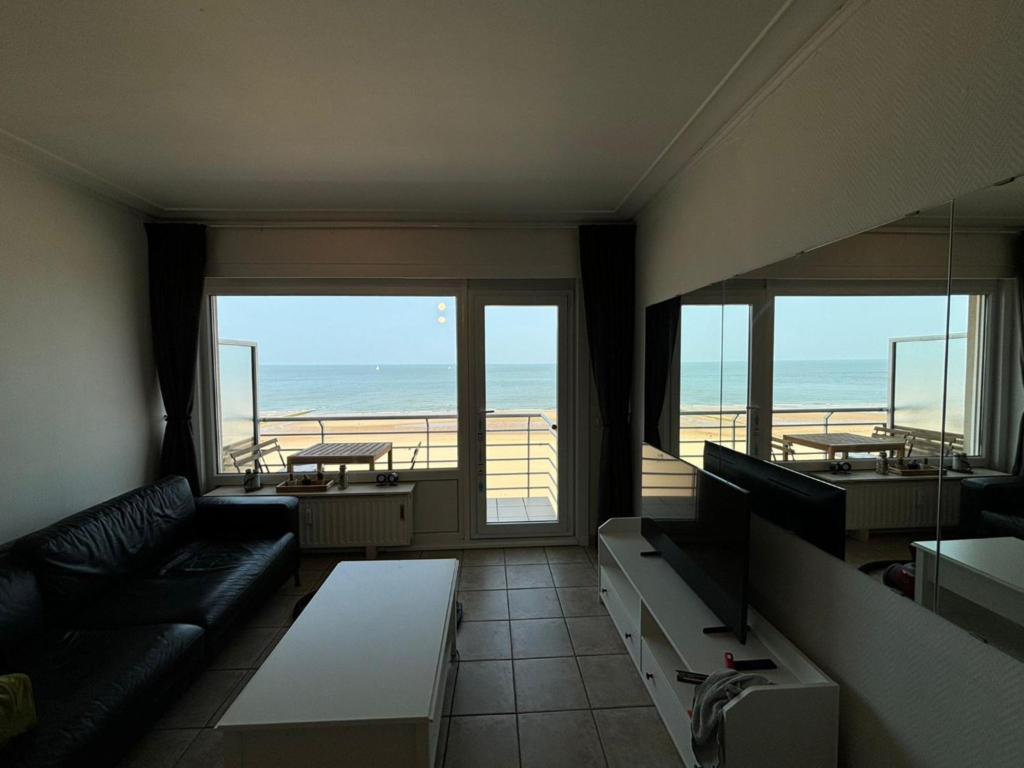 Lo & L'Oo Apartment Ostend Exterior photo